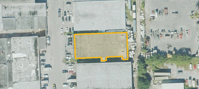 Flex Space with Dock and Ramp