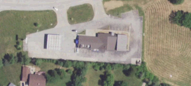 Retail Space with Ample Parking