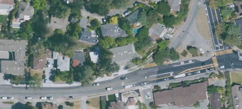 Five-Unit Apartment Building with Private Outdoor Area