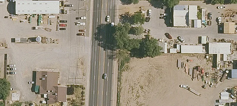 Specialty Property with Freeway Pylon
