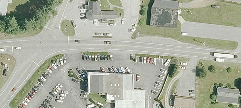 Shopping Center Anchored by Tractor Supply