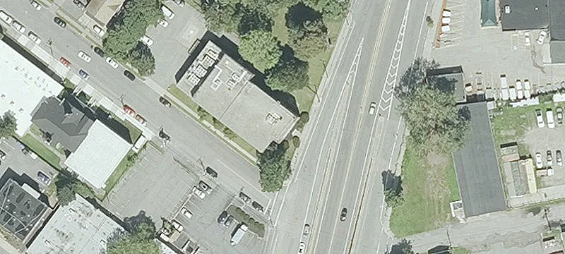 7-Garage Bay Auto Shop