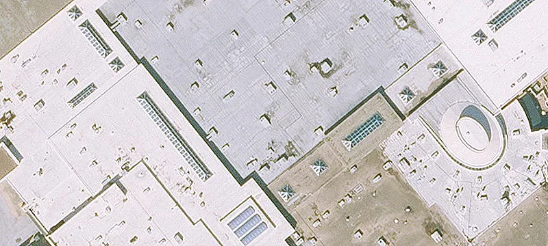 Enclosed Shopping Mall Space