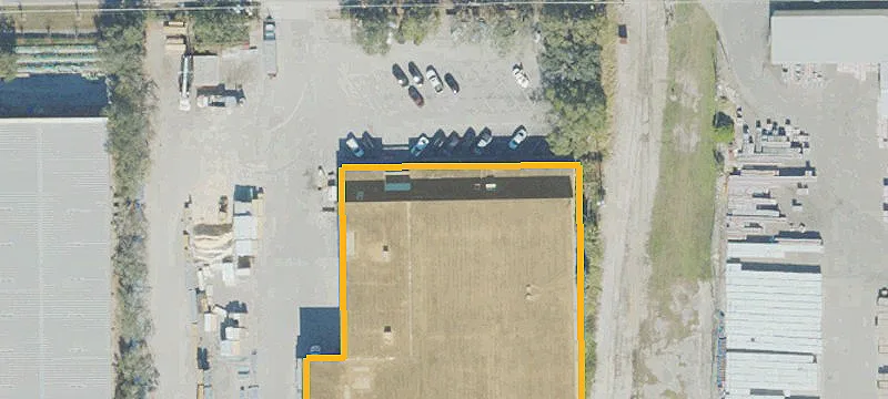 Distribution Center with 30-Foot Clear Height