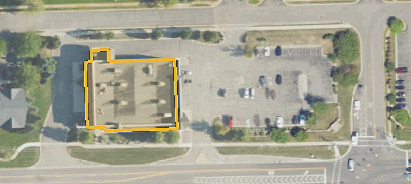 Shopping Center Retail Spaces Available
