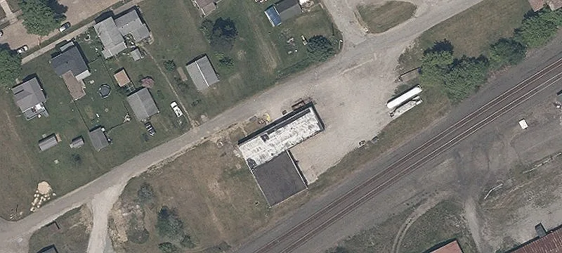 Manufacturing Building with 5-Ton Bridge Crane