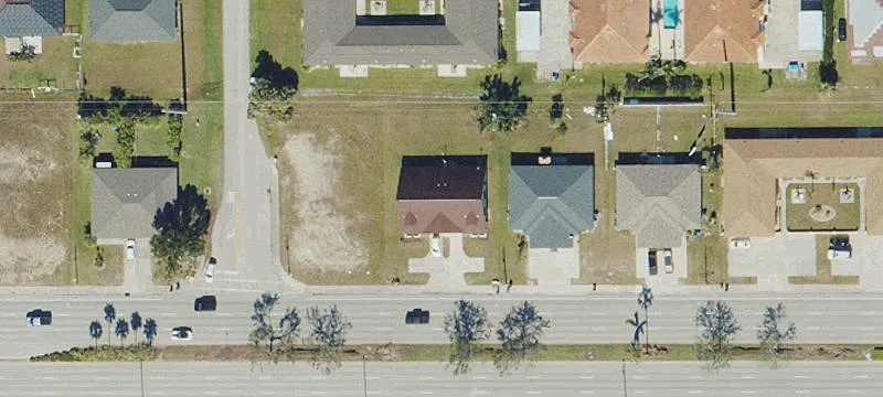 Commercial Land with Corner-Adjacent Frontage