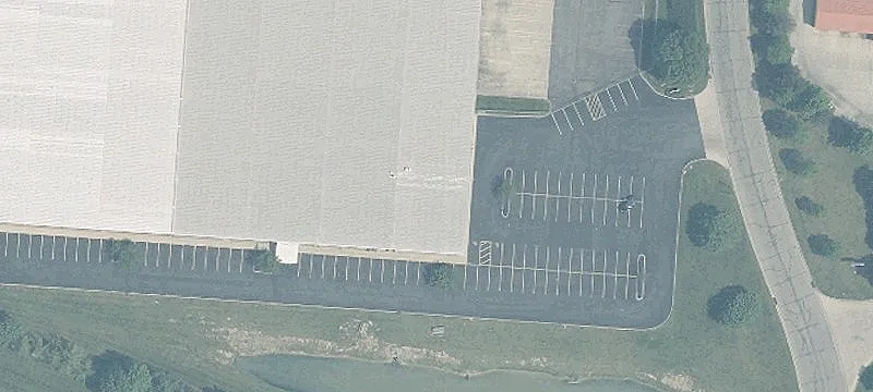 Warehouse with Cross-Dock Loading