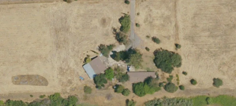 Commercial Land at Signalized Intersection