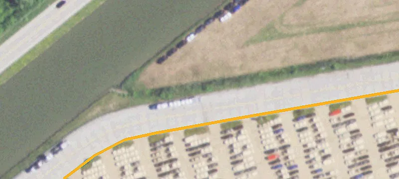 High-Visibility Commercial Land