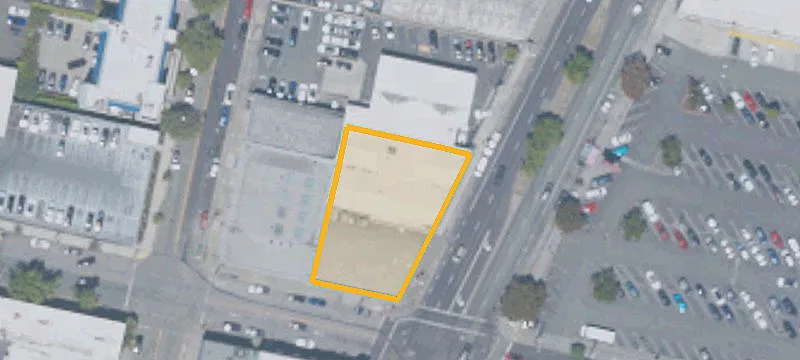 Showroom Retail Space with Dual Frontage