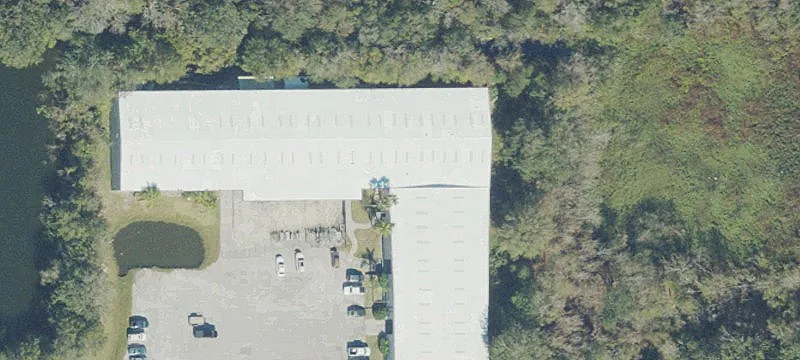 Dock-High Warehouse with Multiple Doors