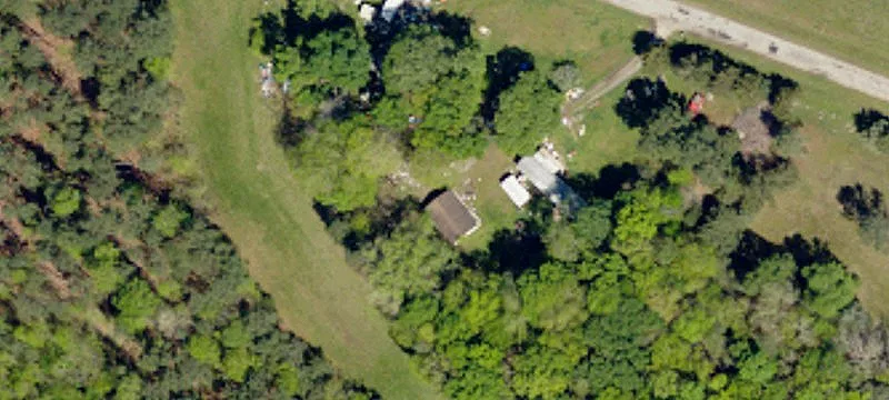 Secluded Hunting Land with Metal Workshop