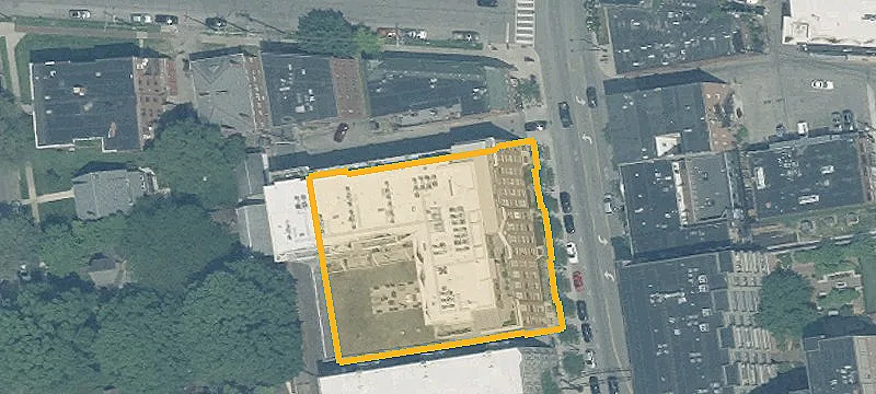 Retail End-Cap Space