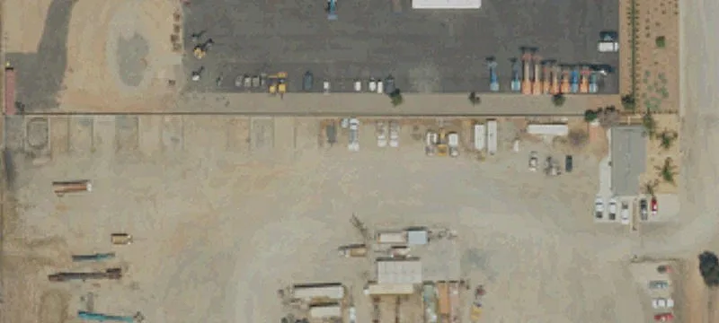 Distribution Center with Cross-Dock Loading
