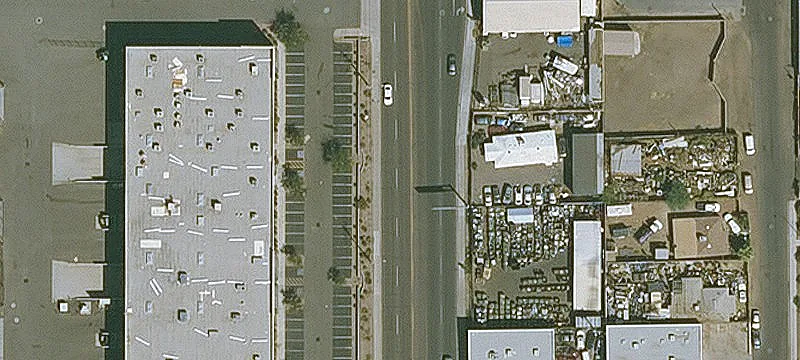 Warehouse Space with Grade-Level Loading