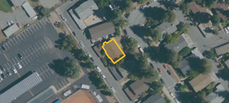 Four-Unit Quadplex with Swimming Pool