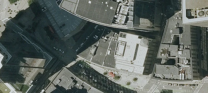 Office Space Near Red and Green Lines