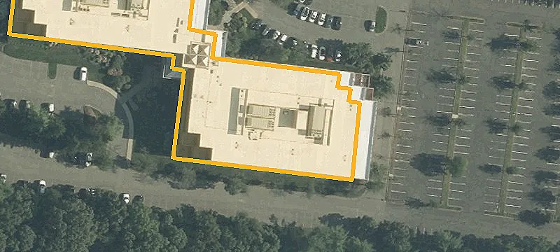 Four-Story Office Building with Atriums