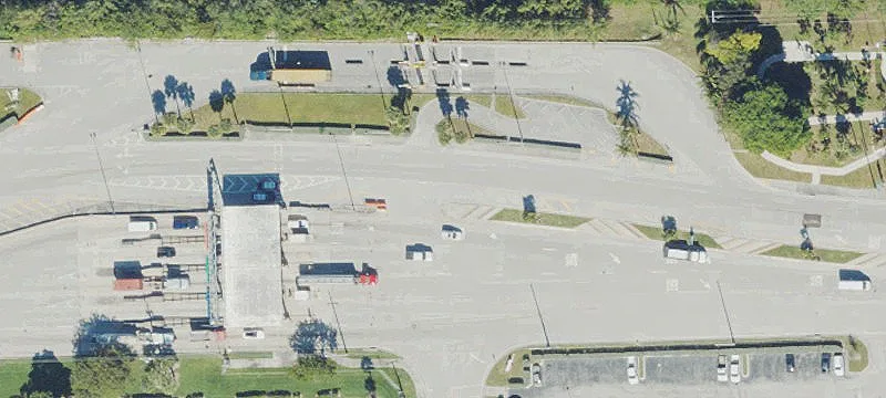 Tilt-Wall Warehouse with Drive-In Ramps