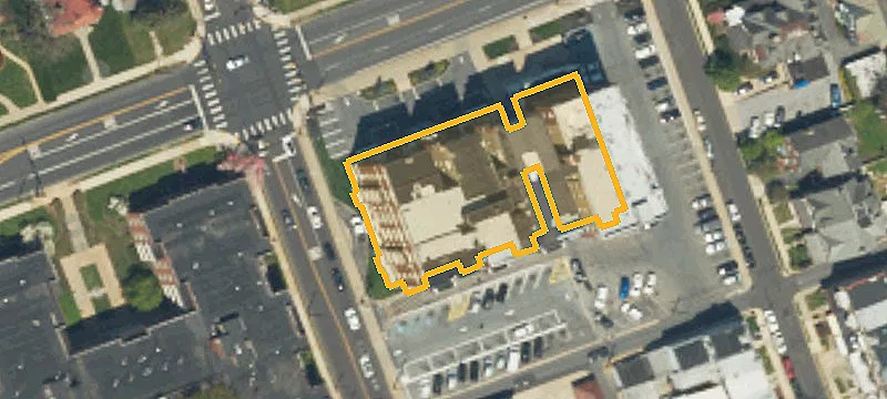 Grocery Market in Mid-Rise Apartment Building