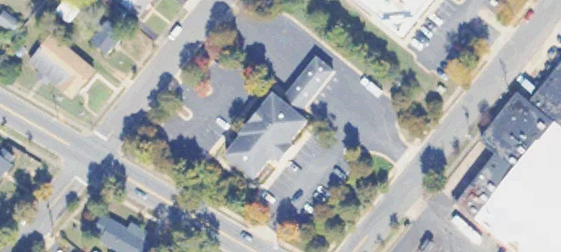 Net-Leased Bank Branch with Drive-Through