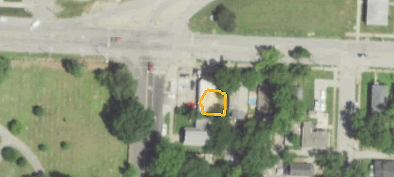 Auto Repair Shop with Three Bays