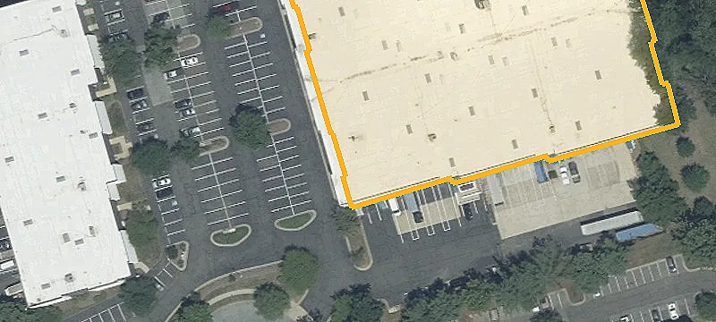 Warehouse with Dock Doors