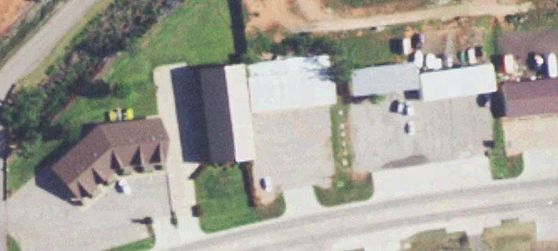 Auto Shop Warehouse Spaces with Offices