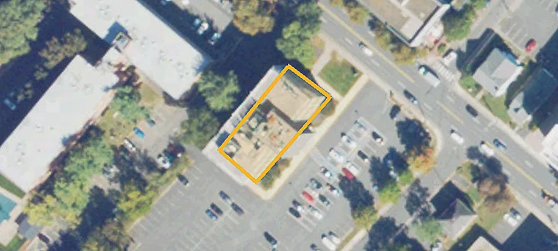Office Suites with Newly Renovated Amenities