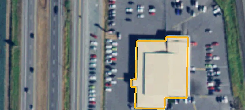 Showroom Building with Freeway Visibility