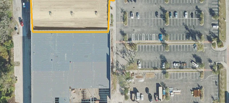 Shopping Center with Outparcel Availability