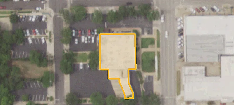 Starbucks-Anchored Shopping Center