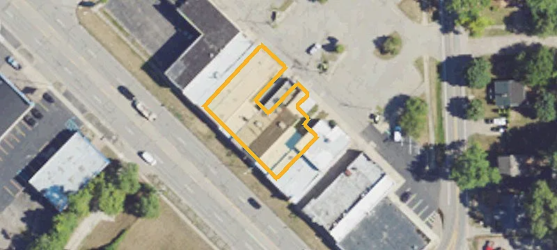 Remodeled Office Suites with Show Area