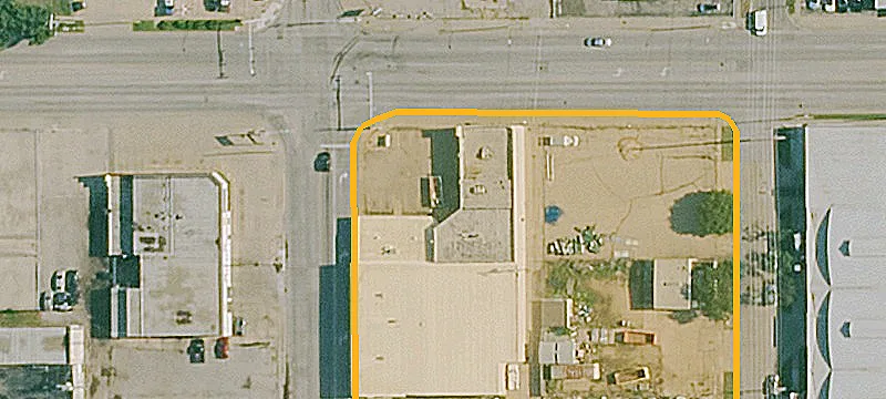 Flex Space with 12-Foot Overhead Doors