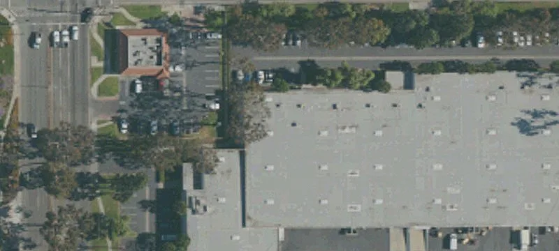 Warehouse Space in Carmenita Business Center