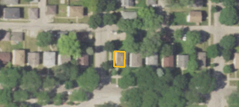Duplex with Three Bedrooms Per Unit