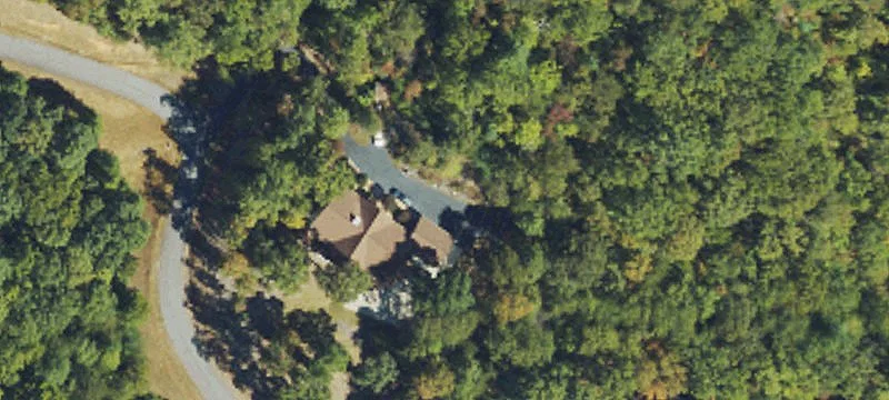 5 Thunder Rd, Hayesville, NC 28904