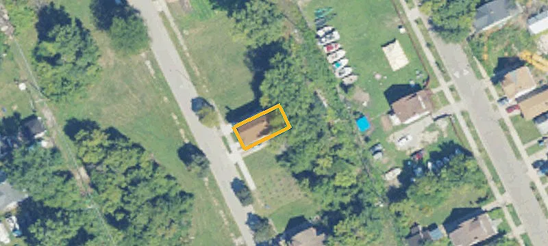 Remodeled Duplex with Separate Utilities