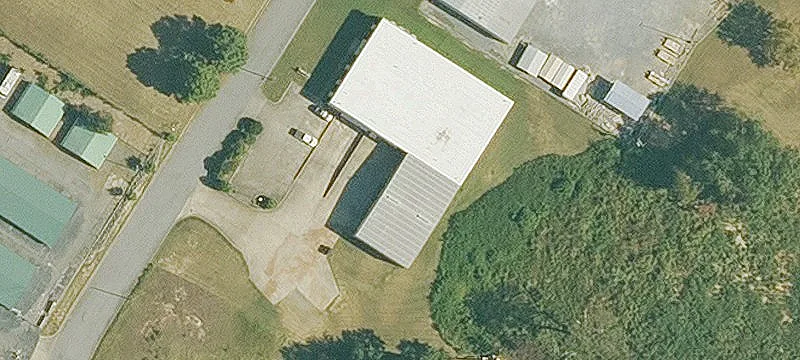 Flex Industrial Building with Dock Doors