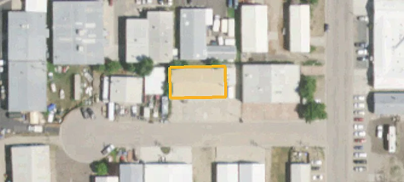 Warehouse with On-Site Parking