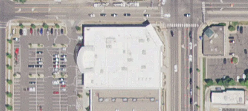 Shopping Center Endcap Retail Space