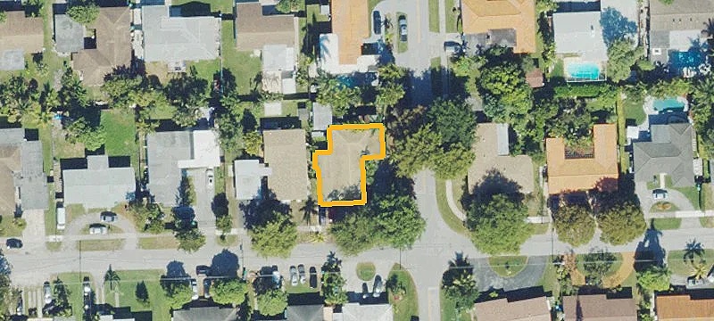 Corner Duplex with Separate Back Yards
