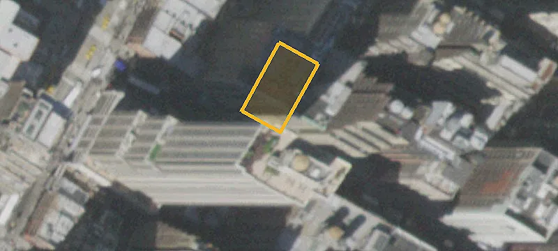 Column-Free Office Floor