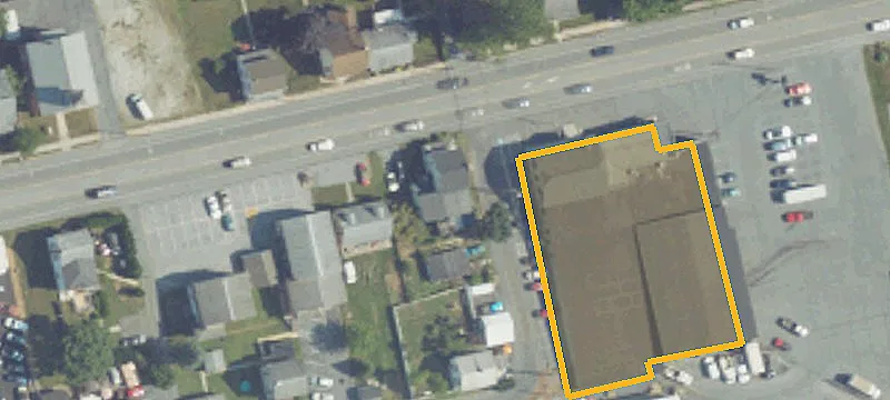 Warehouse with Loading Docks