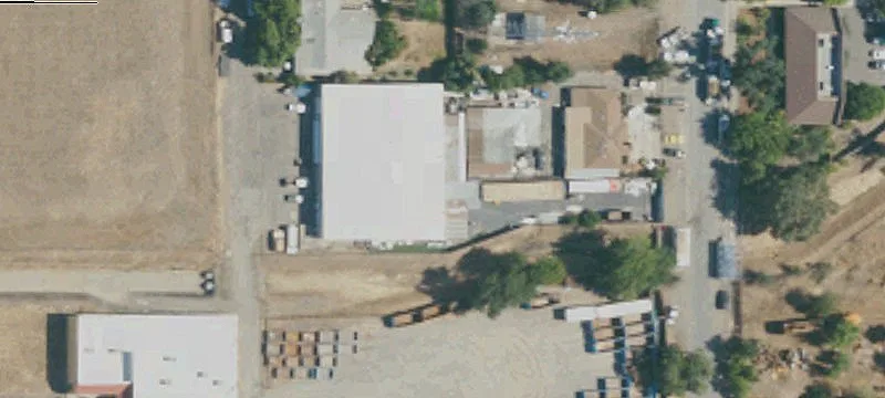 Warehouse with Pass-Through Capability