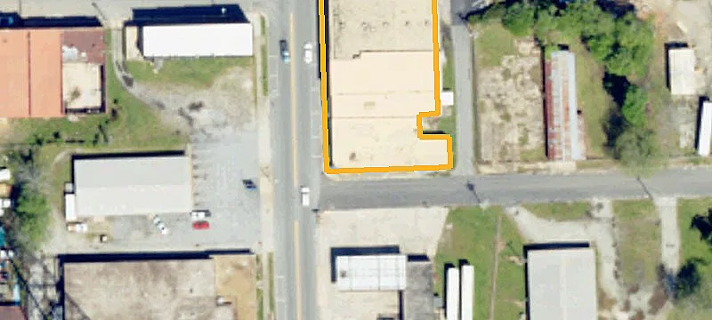 Four-Unit Retail Space