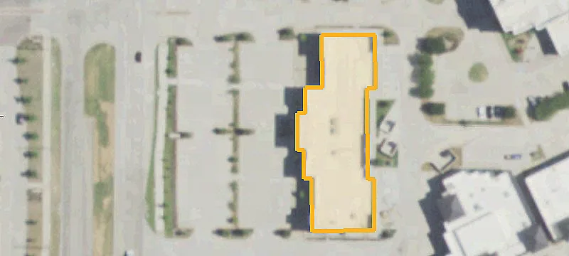 Freestanding Multi-Tenant NNN Retail
