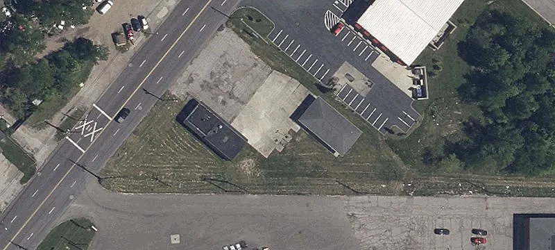 Former ALDI Grocery Space