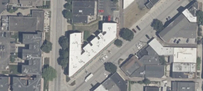 Office Building with At-Your-Door Parking